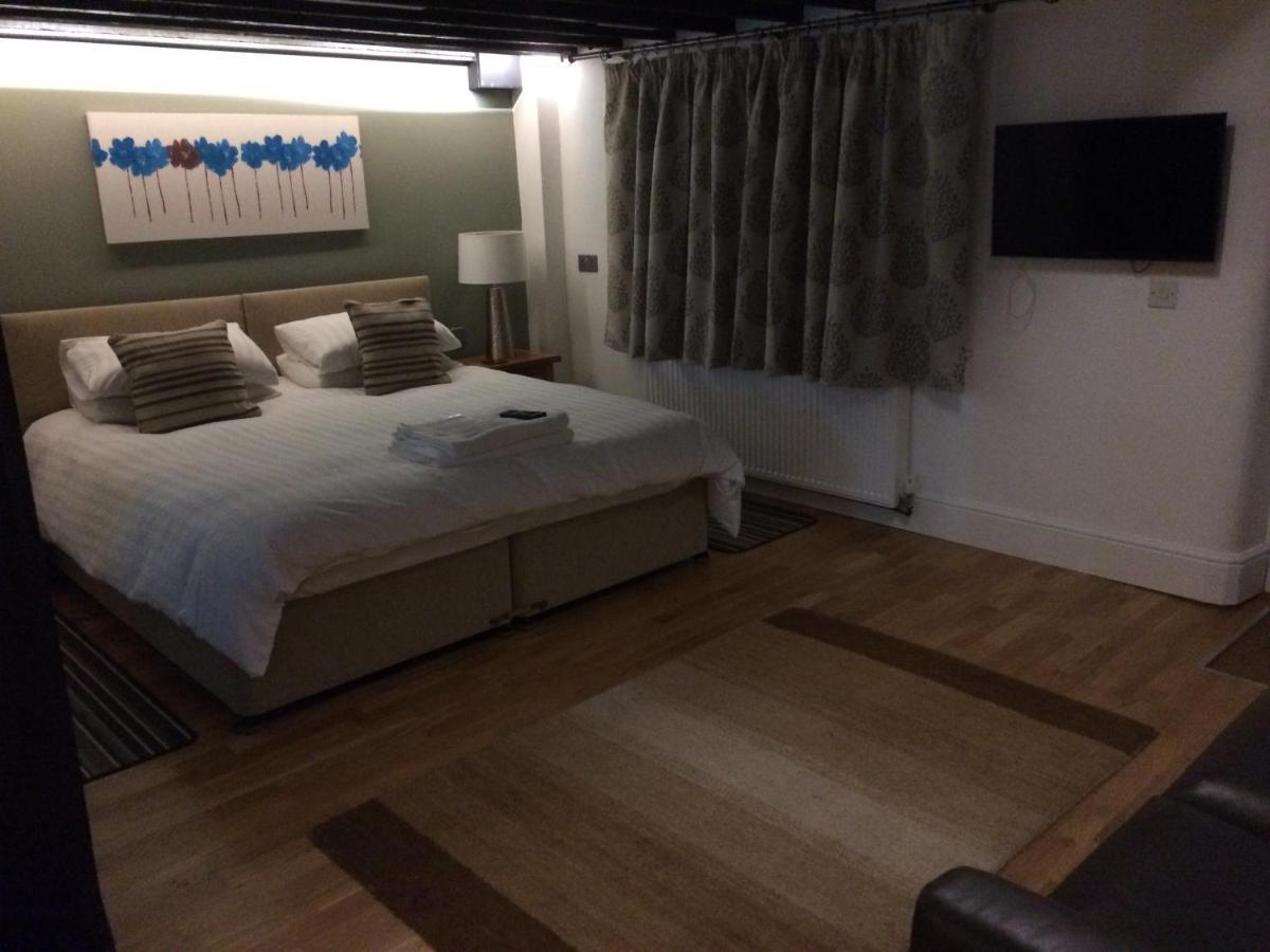 Burcott Mill Guesthouse Wells Kültér fotó